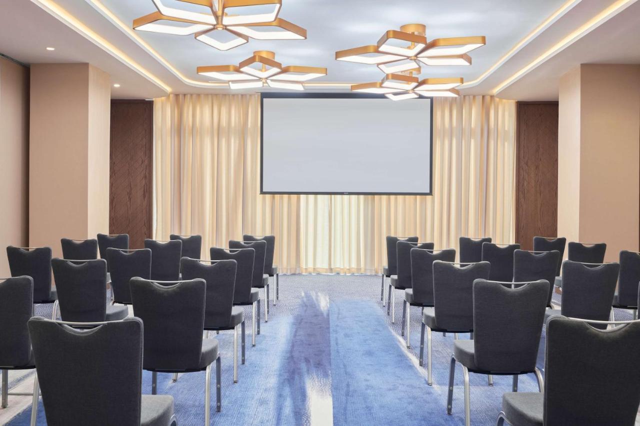 Radisson Blu Hotel Riyadh Convention And Exhibition Center Εξωτερικό φωτογραφία Meeting room