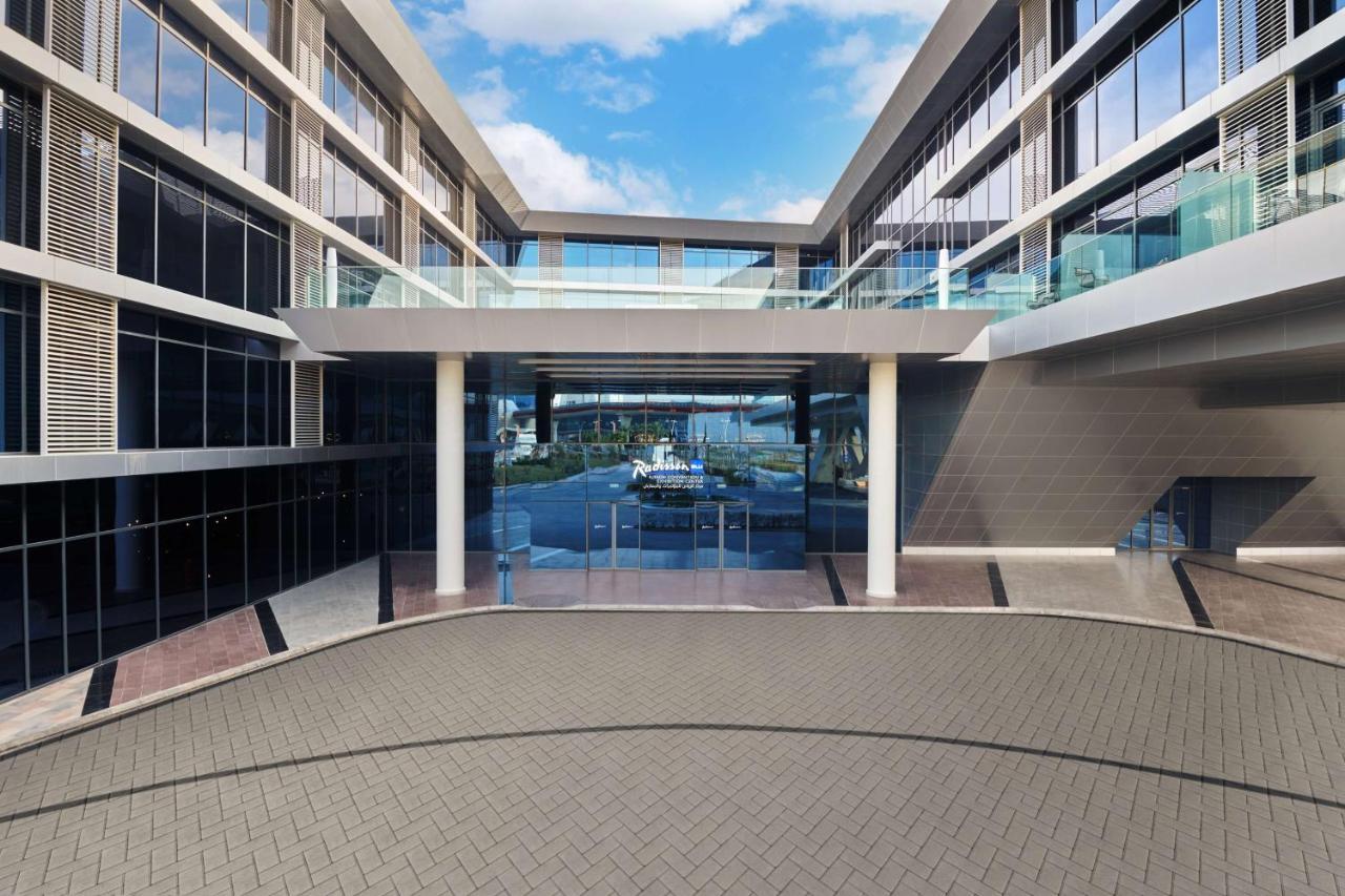 Radisson Blu Hotel Riyadh Convention And Exhibition Center Εξωτερικό φωτογραφία The new building of the University of Patras