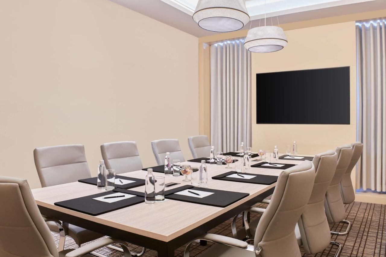 Radisson Blu Hotel Riyadh Convention And Exhibition Center Εξωτερικό φωτογραφία Meeting room